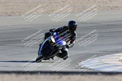 media/Jan-08-2022-SoCal Trackdays (Sat) [[1ec2777125]]/Turn 10 (2pm)/